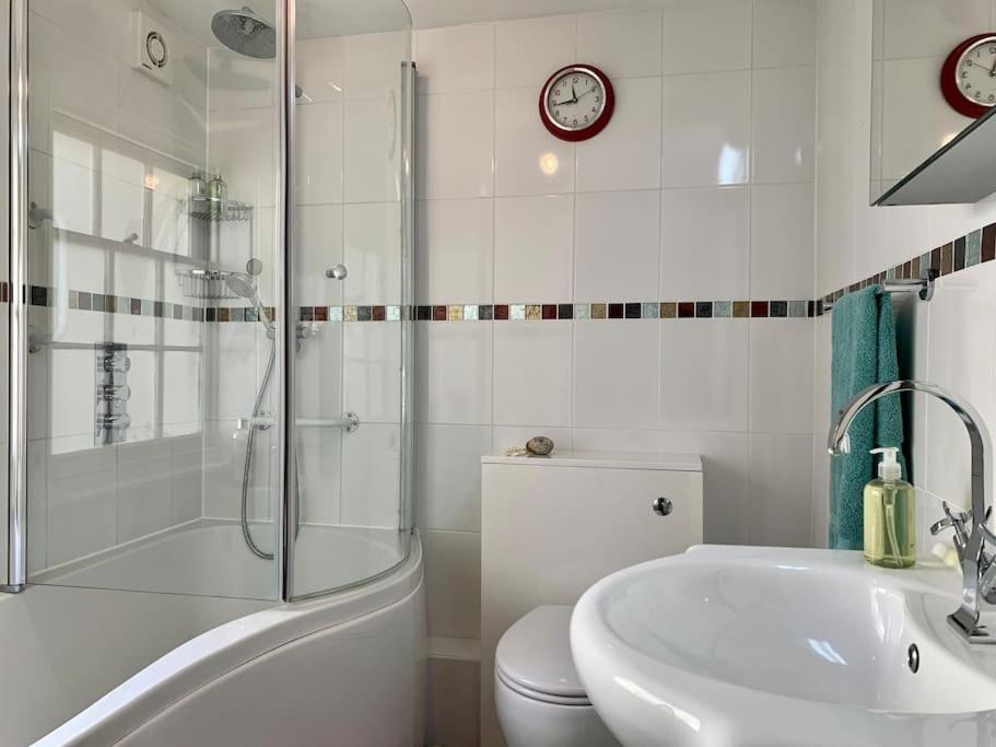 Cozy 2 Bedroom Flat In And Appartement Hove